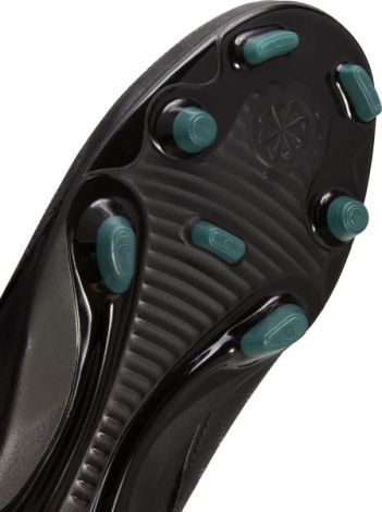 Бутси дитячі Nike JR PHANTOM LUNA II CLUB FG/MG чорні FJ2601-002