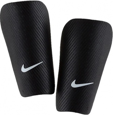 Футбольные щитки Nike Guard-CE чёрные
