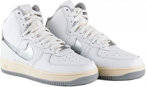 Кроссовки Nike Air Force 1 High Sculpt