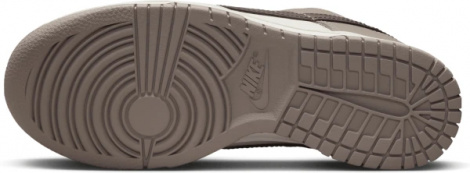 Кросівки жіночі Nike DUNK LOW світло-коричнево-білі DD1503-125
