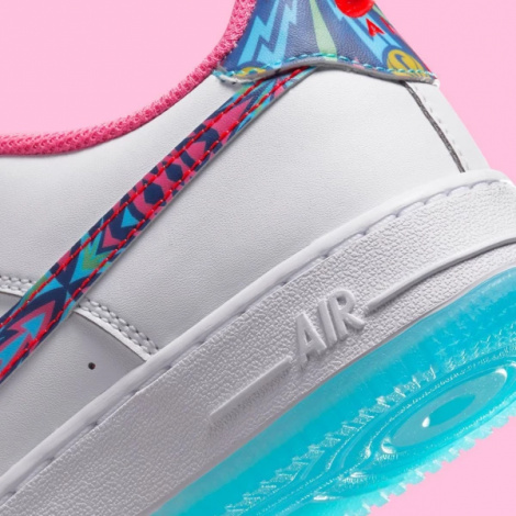 Кросівки дитячі Nike AIR FORCE 1 (GS) білі DZ4883-100