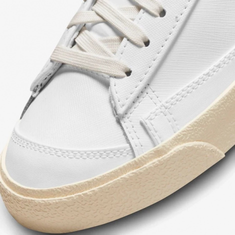 Кроссовки Nike W BLAZER MID 77 SE