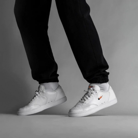 Кроссовки Nike Court Vintage Premium