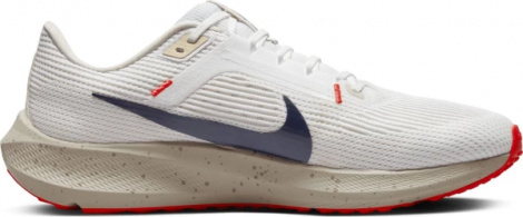 Кросівки бігові Nike AIR ZOOM PEGASUS 40 білі DV3853-100