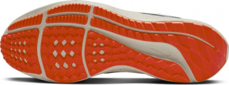 Кросівки бігові Nike AIR ZOOM PEGASUS 40 білі DV3853-100