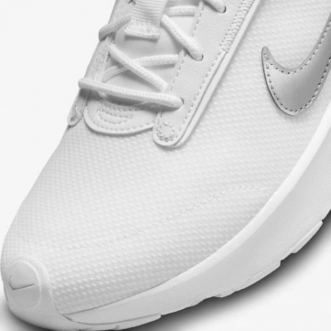 Кросівки жіночі Nike AIR MAX INTRLK LITE білі DV5695-100