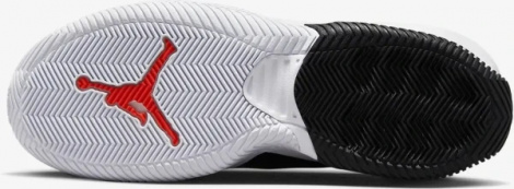 Кросівки баскетбольні Nike JORDAN STAY LOYAL 2 чорно-синьо-жовтогарячі DQ8401-048