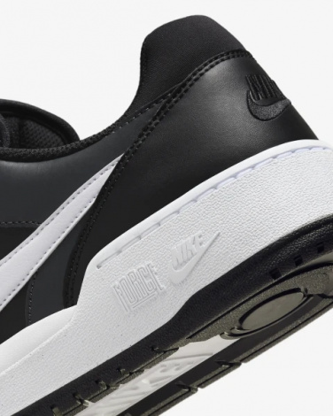 Кросівки Nike FULL FORCE LO чорно-білі FB1362-001