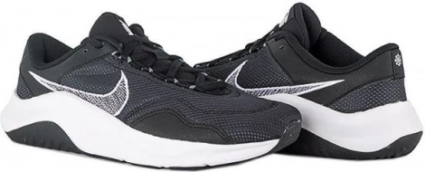 Кросівки Nike M LEGEND ESSENTIAL 3 NN чорні DM1120-001