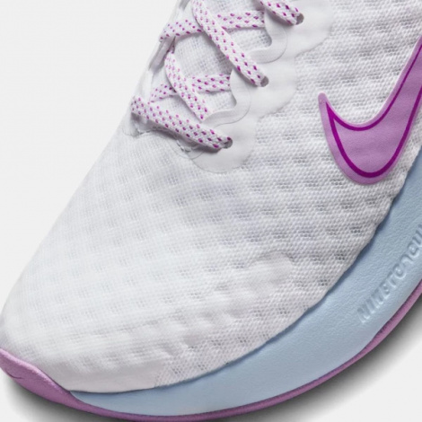 Кросівки бігові жіночі Nike W RENEW RIDE 3 білі DC8184-102