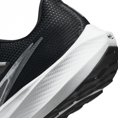 Кросівки бігові Nike AIR ZOOM PEGASUS 40 PRM чорні FB7179-001