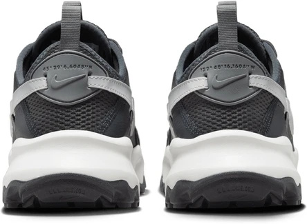 Кросівки жіночі Nike W NIKE TC 7900 чорно-сірі DD9682-001
