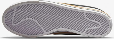 Кеди жіночі Nike COURT LEGAC NN біло-чорні DH3161-100