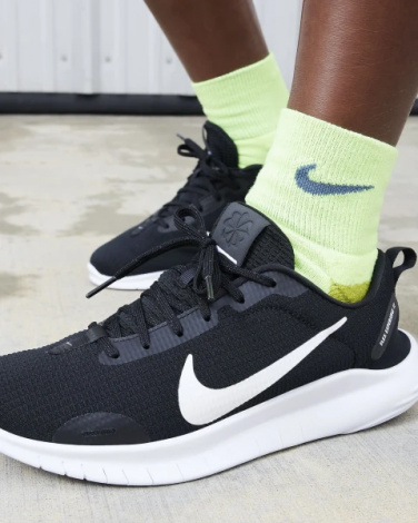 Кросівки бігові жіночі Nike W FLEX EXPERIENCE RUN 12 чорно-білі DV0746-004