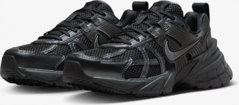 Кросівки жіночі Nike V2K RUN чорні FD0736-001
