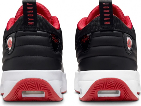Кросівки Nike JORDAN MAX AURA 6 чорно-червоні FQ8298-006