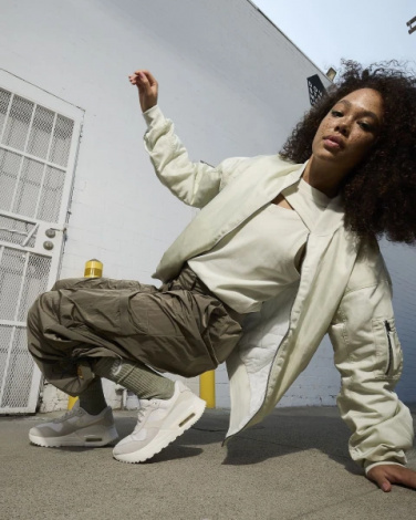 Кросівки жіночі Nike AIR MAX SYSTM бежеві DZ1637-001