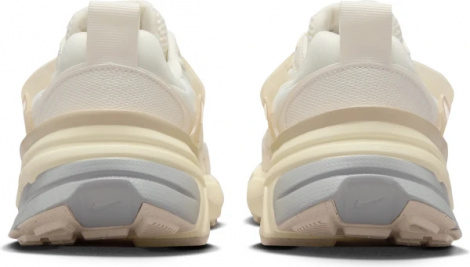 Кросівки Nike V2K RUN бежево-сірі HQ1512-110