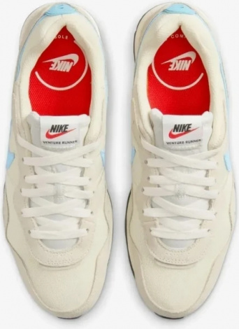 Кроссовки Nike Venture Runner