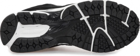 Кроссовки New Balance M2002R V1