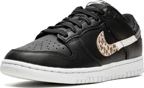 Кросівки жіночі Nike W NIKE DUNK LOW SE чорні DD7099-001