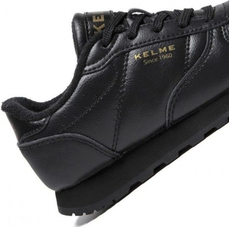 Кросівки Kelme VICTORY чорні 52.186.0026G