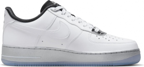Кросівки жіночі Nike WMNS AIR FORCE 1 07 SE білі DX6764-100