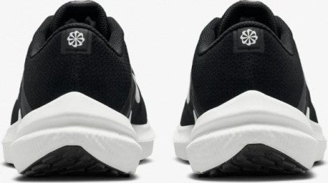 Кросівки бігові Nike AIR WINFLO 10 WIDE чорно-білі FN7992-003
