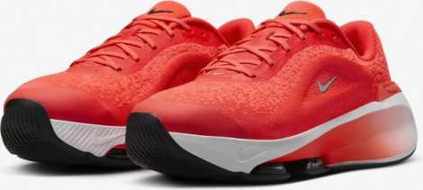 Кроссовки Nike W Versair