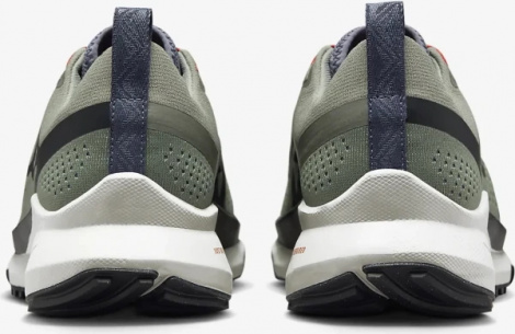 Кросівки бігові Nike REACT PEGASUS TRAIL 4 темно-зелені DJ6158-007