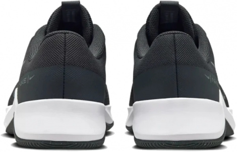 Кросівки для тренувань Nike MC TRAINER 2 чорно-темно-сірі DM0823-011