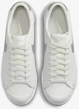 Кроссовки Nike W BLAZER LOW PLATFORM ESS