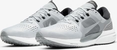 Кроссовки Nike Air Zoom Vomero 15