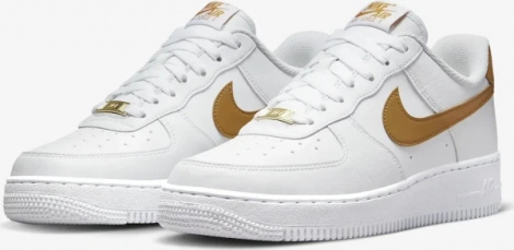 Кросівки жіночі Nike AIR FORCE 1'07 NEXT NATURE біло-золоті DN1430-104