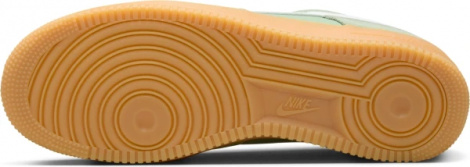 Кроссовки Nike Air Force 1 07 Lv 8