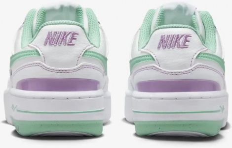 Кросівки Nike GAMMA FORCE білі FN7109-100