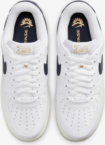 Кроссовки Женские Nike Air Force 1 '07 Flyease (Hj9122-100)