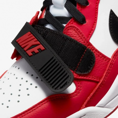 Кросівки Nike JORDAN AIR LEGACY 312 LOW червоно-білі CD7069-116