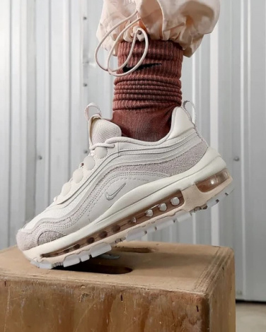 Кросівки жіночі Nike W AIR MAX 97 FUTURA бежеві FB4496-001