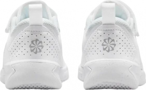 Кросівки дитячі Nike OMNI MULTI-COURT (PS) білі DM9026-100