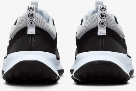 Кросівки для трейлраннінгу жіночі Nike WMNS JUNIPER TRAIL 2 NN чорно-біло-бірюзові DM0821-006