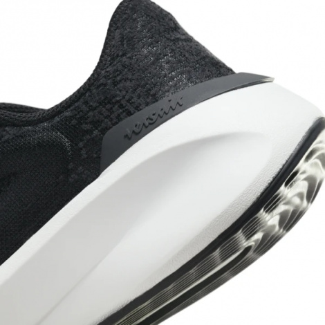Кроссовки Nike W Versair