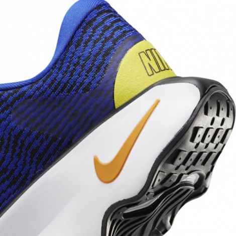 Кроссовки Nike Motiva