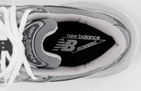 Кросівки New Balance 990 V6 сірі M990GL6