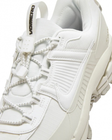 Кроссовки Nike Zoom Vomero Roam