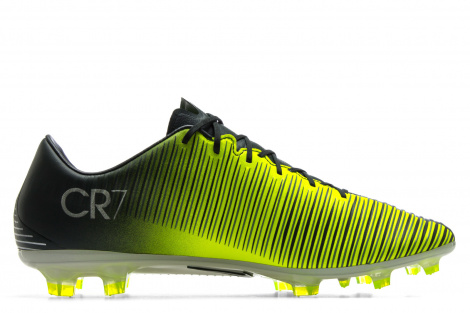 Футбольные бутсы Nike Mercurial Veloce III CR7 FG