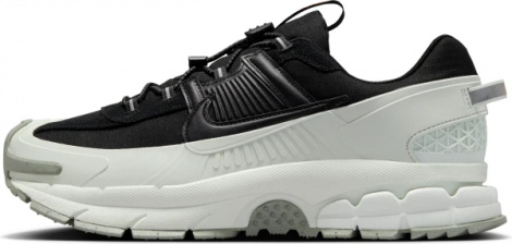 Кросівки Nike ZOOM VOMERO ROAM WINTERIZED чорно-сірі FV2295-001