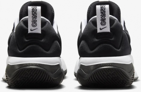 Кросівки баскетбольні Nike GIANNIS IMMORTALITY 3 чорно-білі DZ7533-003