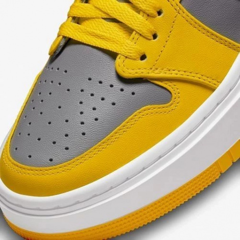 Кросівки жіночі Nike JORDAN WMNS AIR Nike JORDAN 1 ELEVATE LOW жовто-сірі DH7004-017
