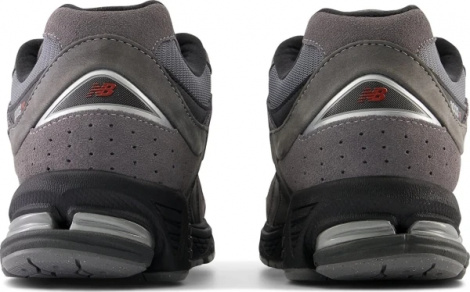 Кросівки New Balance 2002R сірі M2002REH
